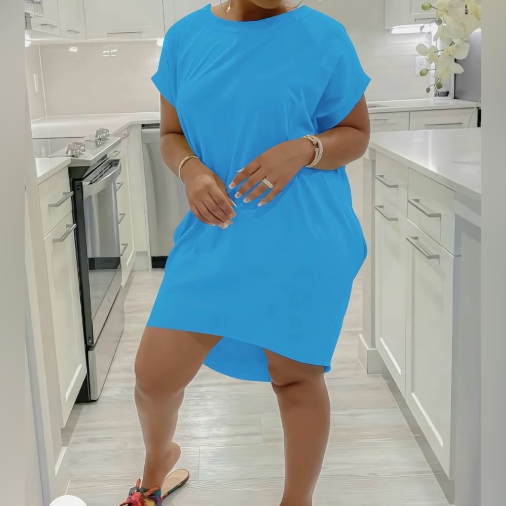 NWOT Blue Hi-Lo Tee Shirt Dress w/ pockets.